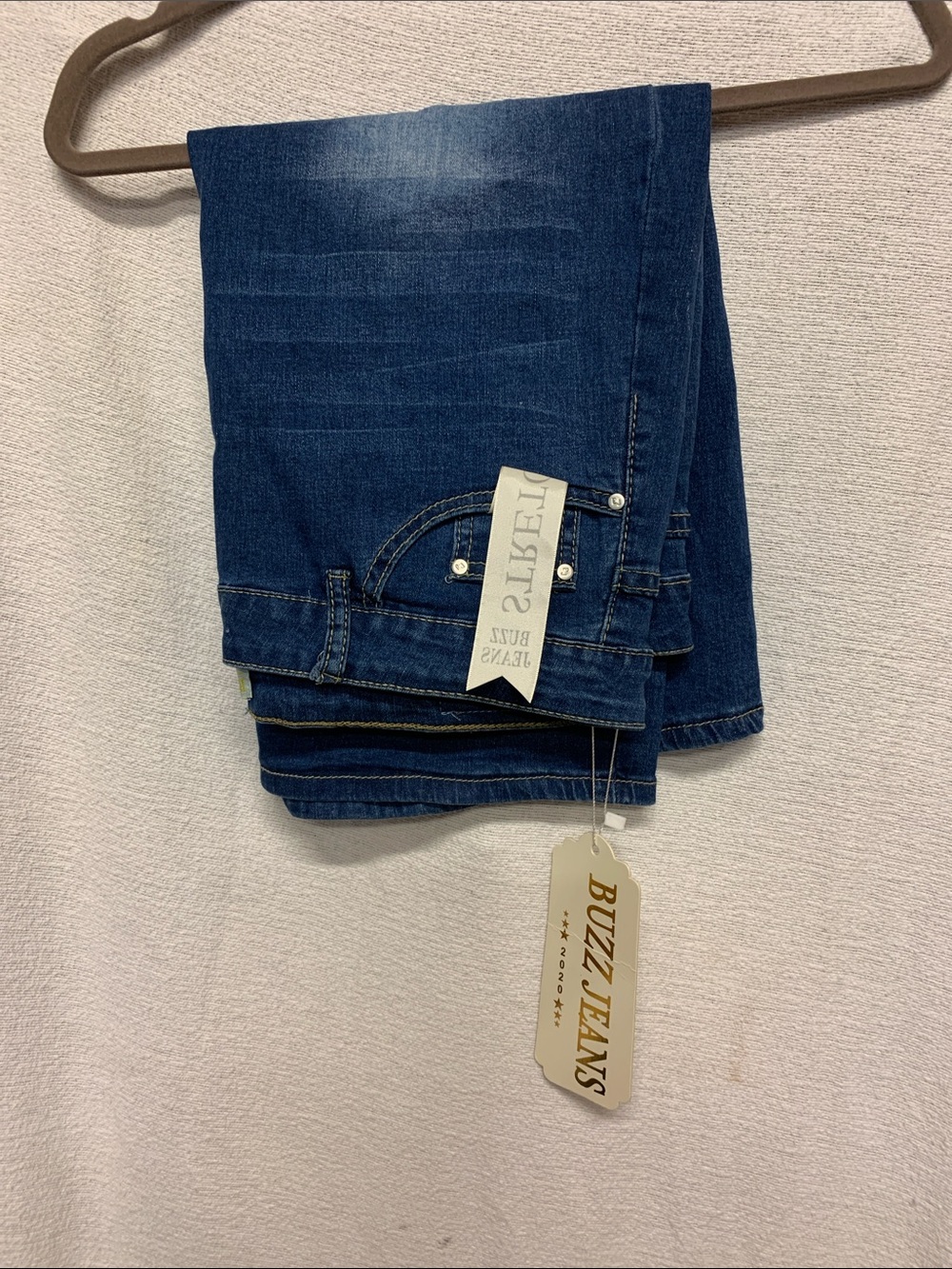 Buzz Jeans Denim skirt Size 16 NEW Distressed 5-Pocket Zip fly A super cute must
